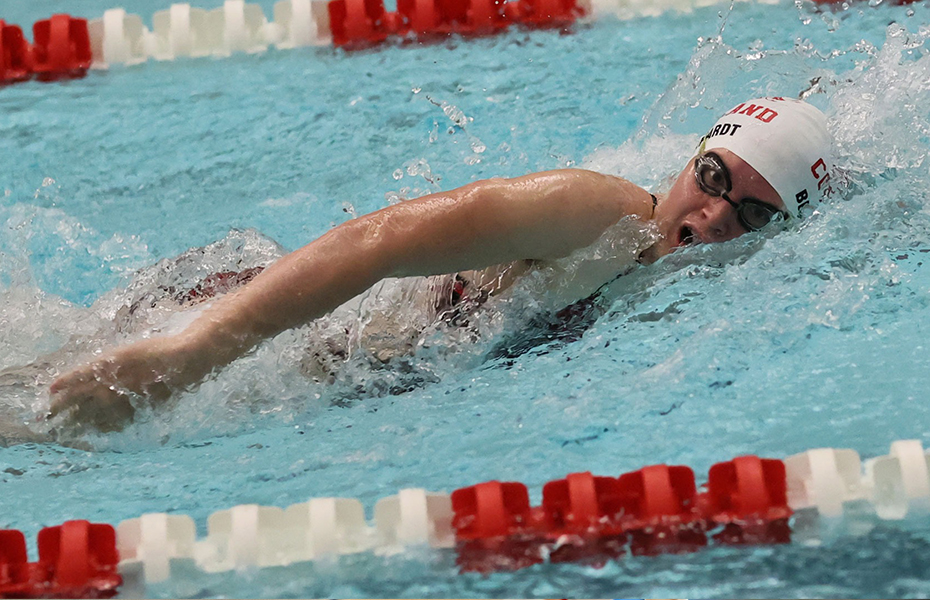 Leah Bernhardt Named SUNYAC Women's Swimmer of the Week