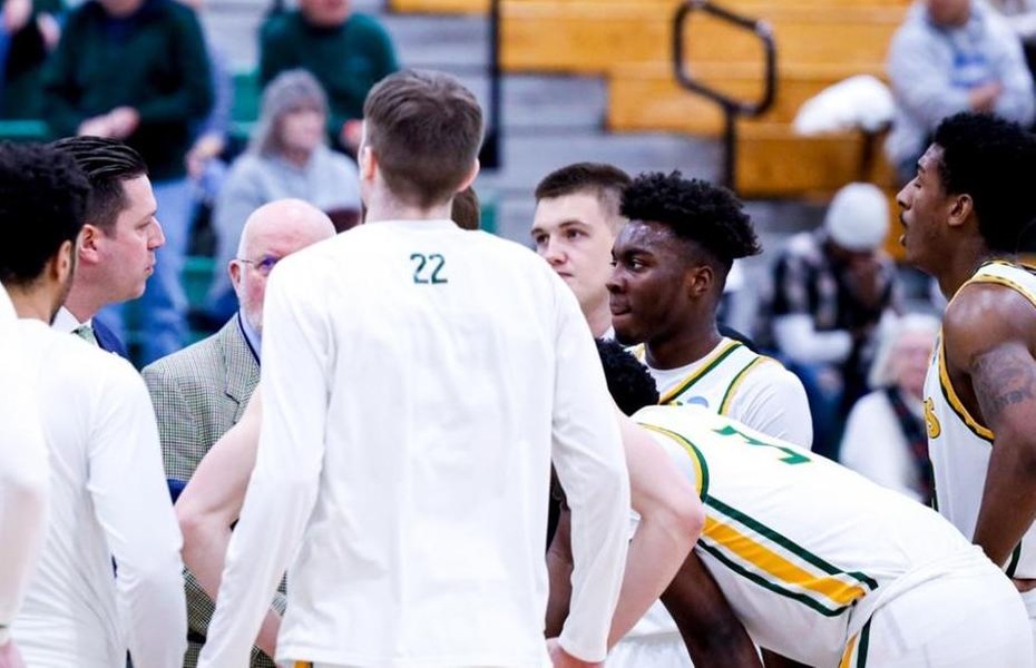 Historic Season Ended By Warhawks In Elite 8