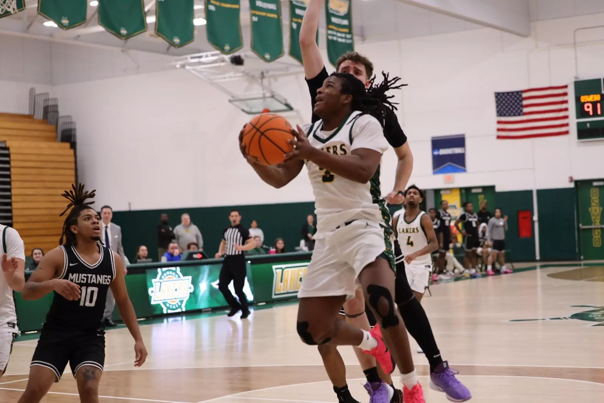 Lakers Fly Past Morrisvile to the SUNYAC Men's Basketball Semifinals