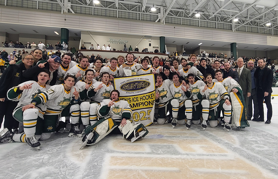 Oswego Wins 2025 SUNYAC Men's Ice Hockey Championship