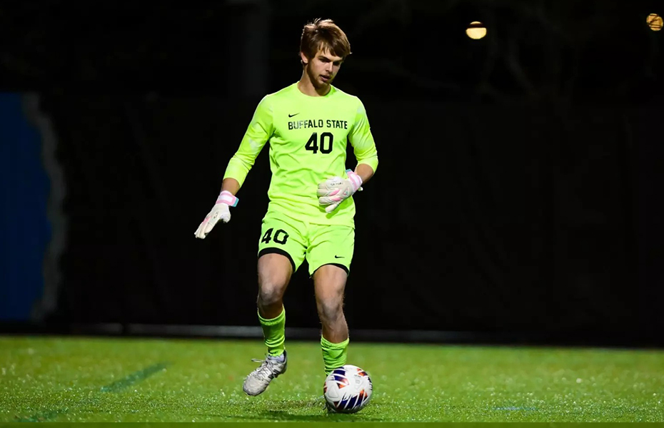 Buffalo State Men's Soccer Advances On Penalty Kicks Against #2 Tufts In Thriller