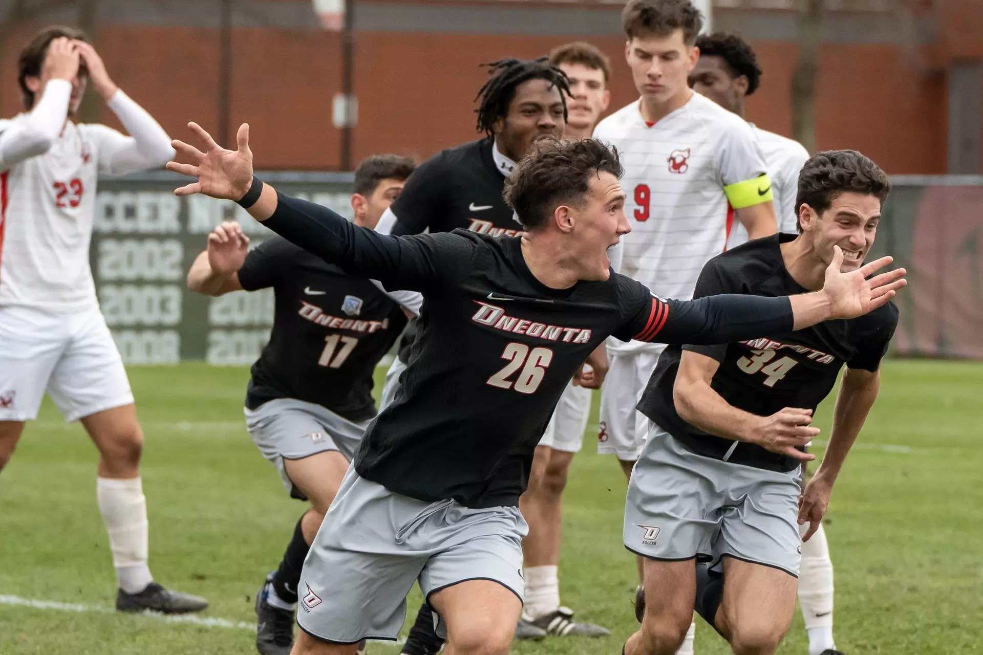 Oneonta Men&rsquo;s Soccer Advances to SUNYAC Finals off Penalty Kicks Against No. 9 Cortland