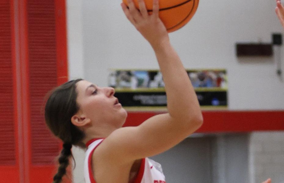Morano Earns Women's Basketball Athlete of the Week Recognition
