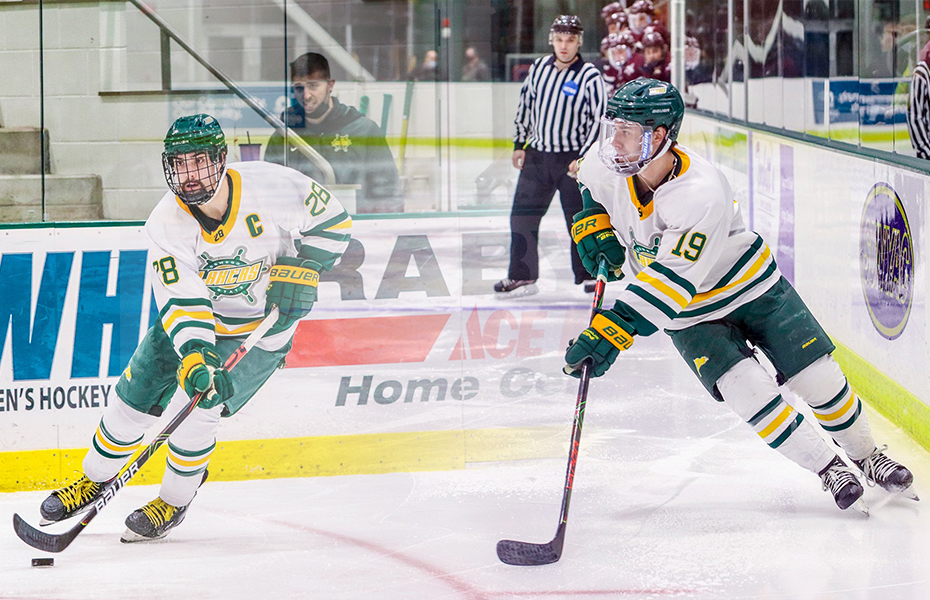 Oswego's Broughman and Flack Take PrestoSports Ice Hockey Weekly Awards