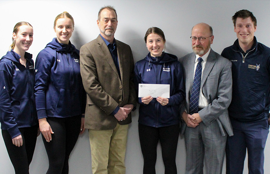 Canton Women&rsquo;s Hockey Team Makes Generous Donation to Cerebral Palsy Association of the North Country