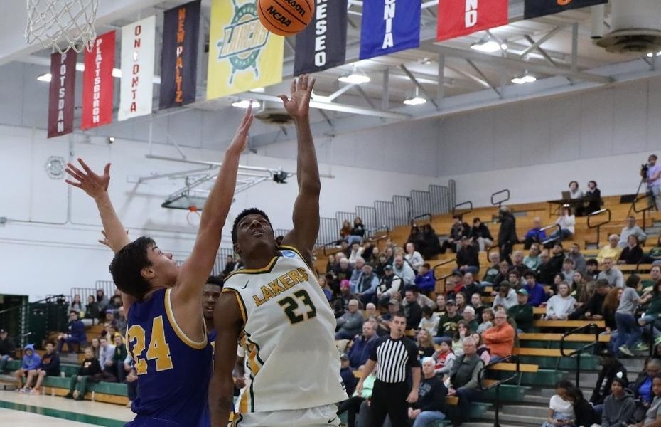 Sparks Named SUNYAC Men's Basketball Athlete of the Week